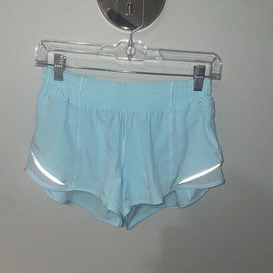 NWOT Lululemon Hotty Hot Shorts 2.5" in Blue Glow